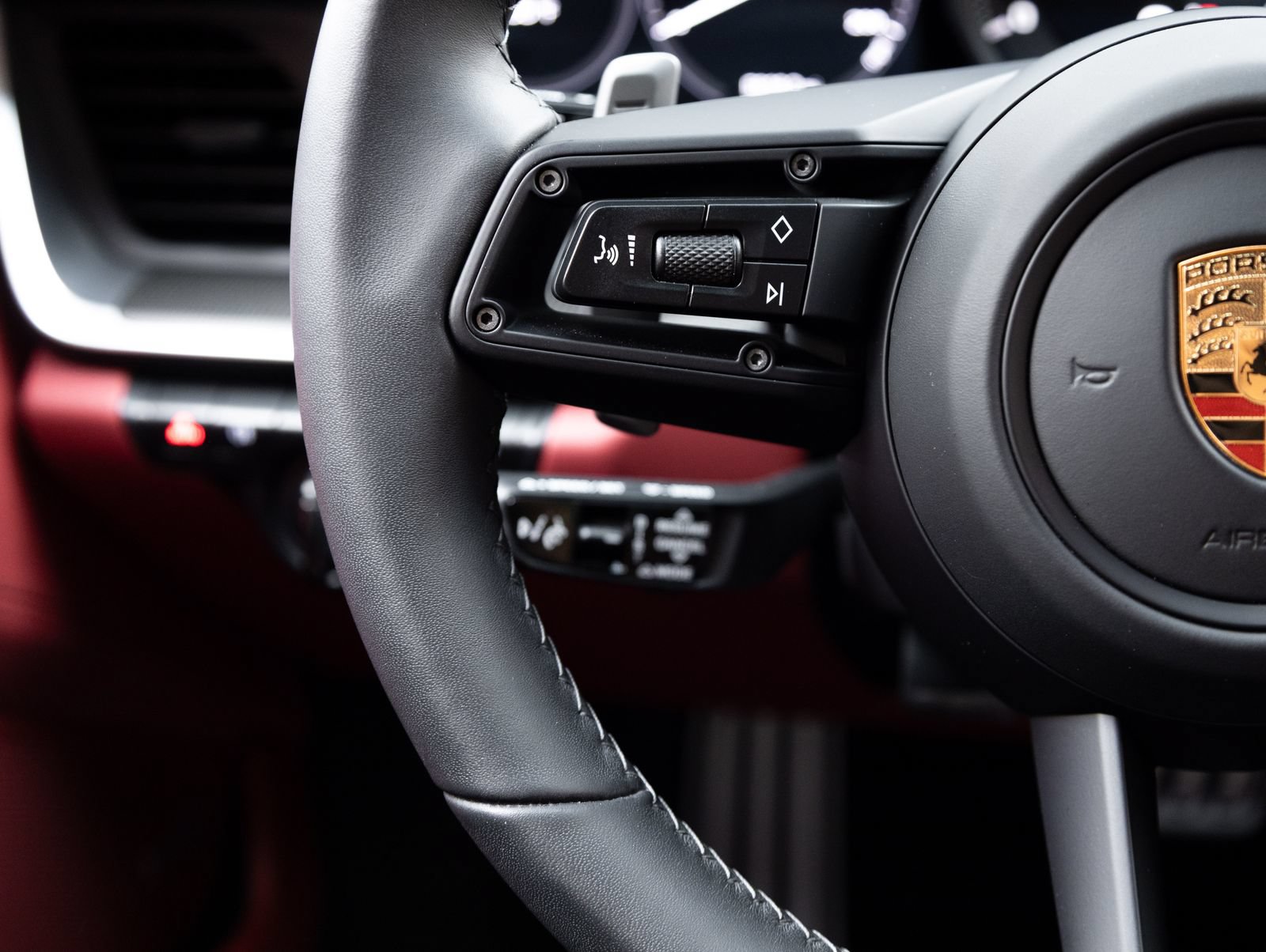 Certified 2024 Porsche 911 Carrera S RWD image 15