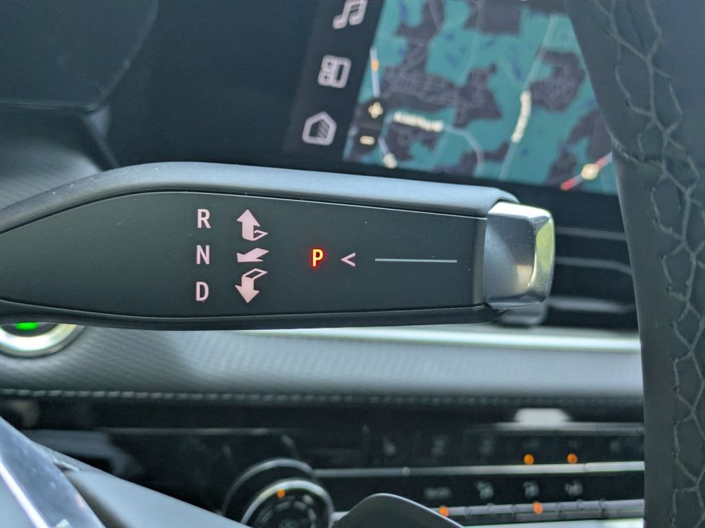 New 2026 Chevrolet Equinox LT w/ Safety and Technology Package FWD image 21