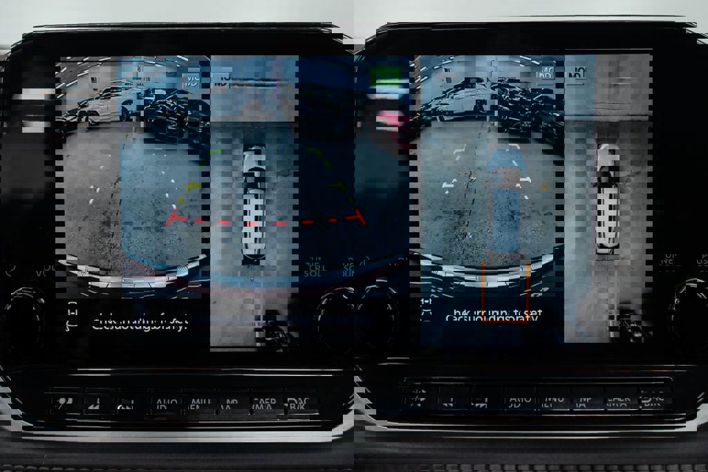 Used 2023 Nissan Rogue Platinum w/ Platinum Premium Package image 26