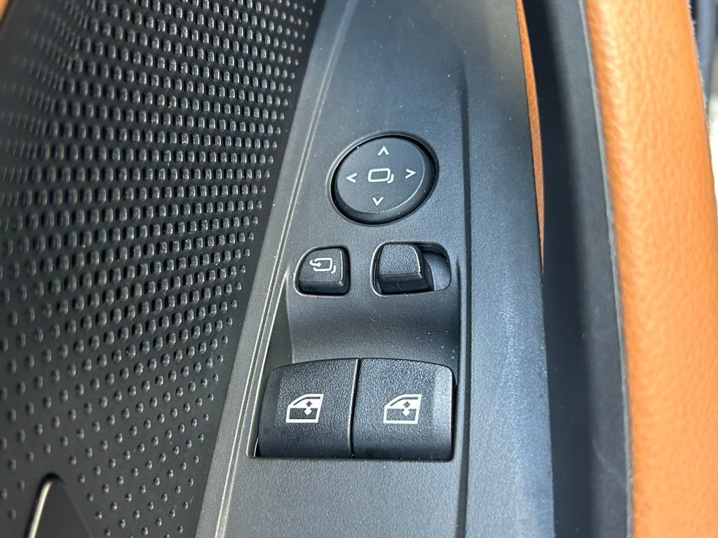 Used 2023 BMW M440i M440i w/ Premium Package image 18