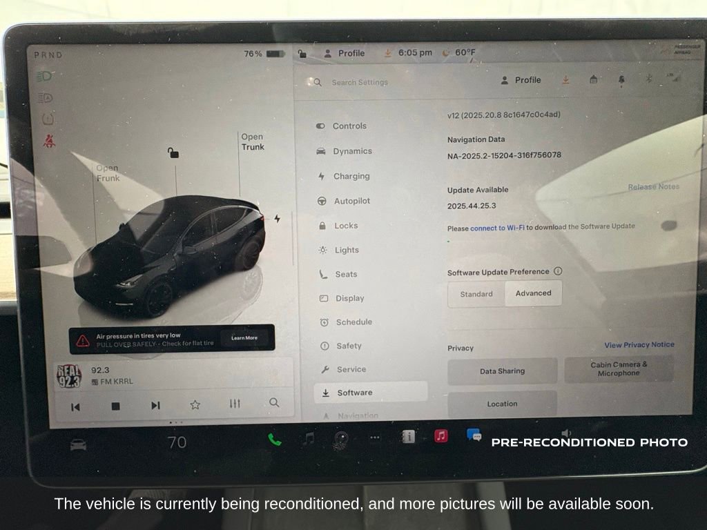 Used 2023 Tesla Model Y Performance image 17