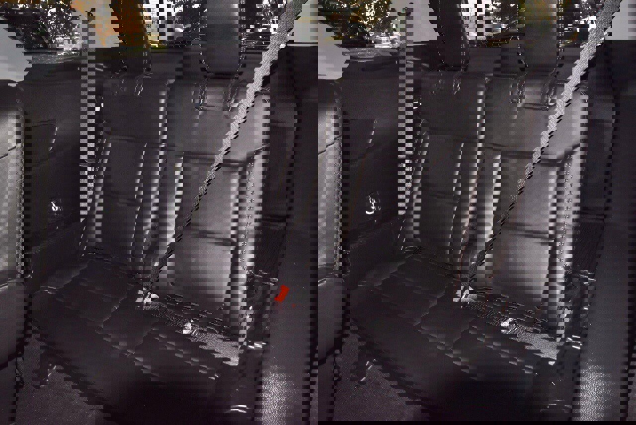 Certified 2023 Ford Explorer XLT w/ Equipment Group 202A image 15