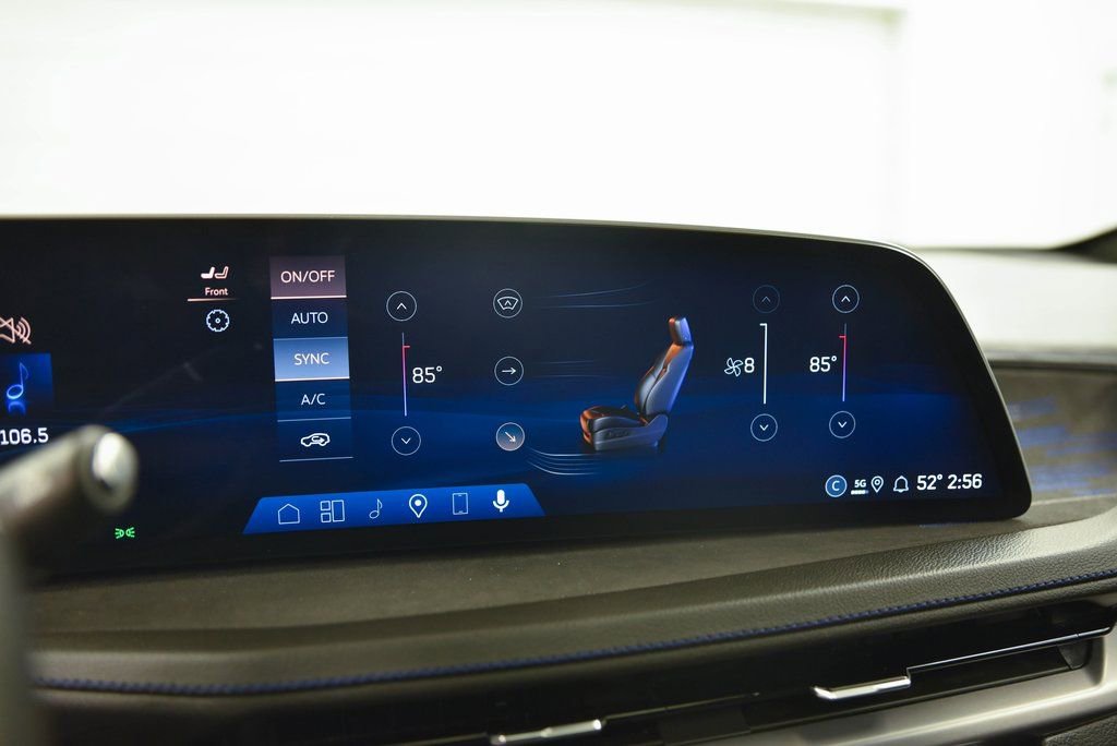 Certified 2024 Cadillac XT4 Sport image 22