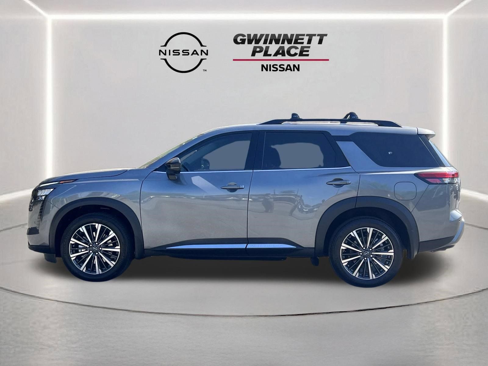 New 2026 Nissan Pathfinder Platinum AWD/4WD image 24