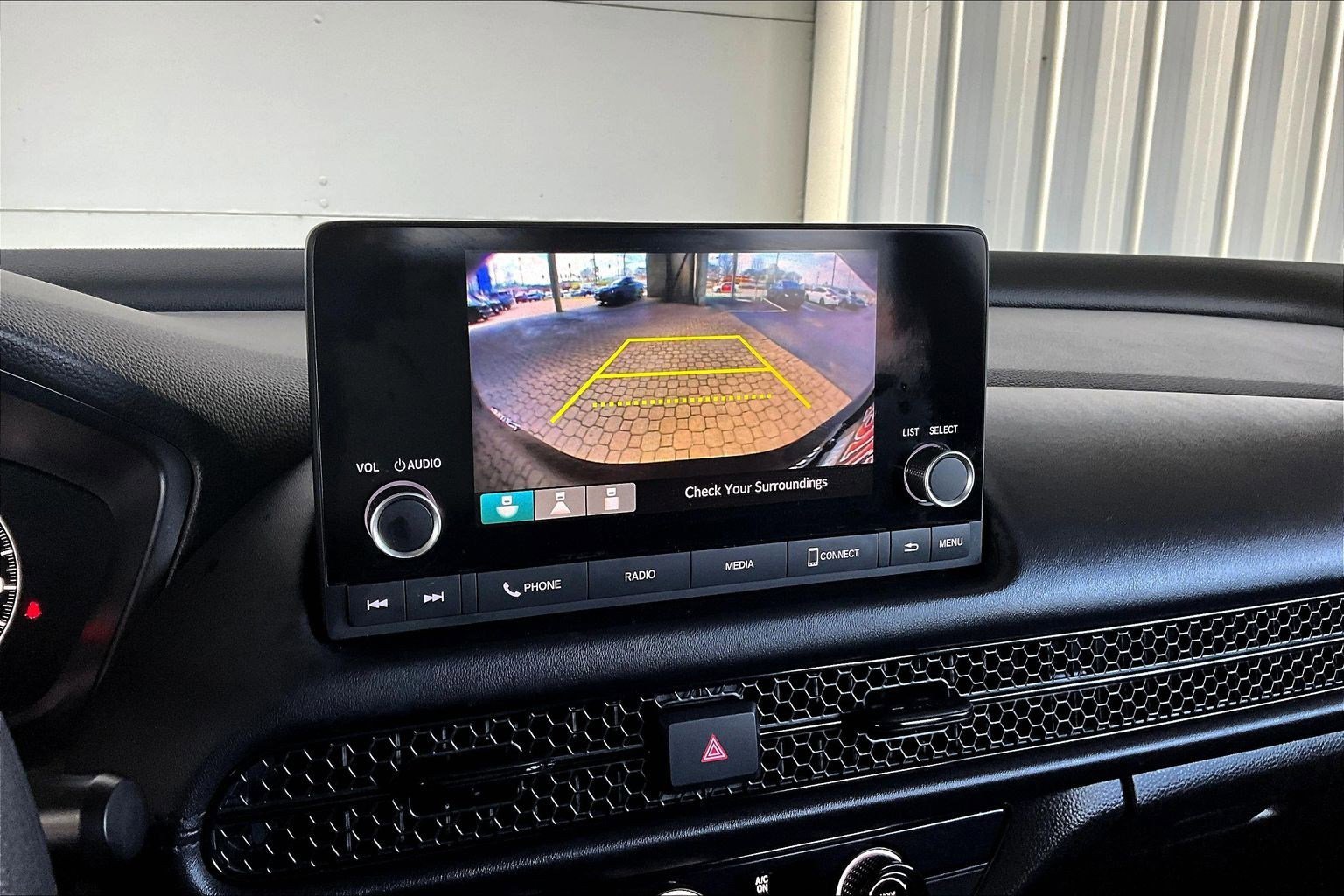 Used 2023 Honda HR-V LX image 14