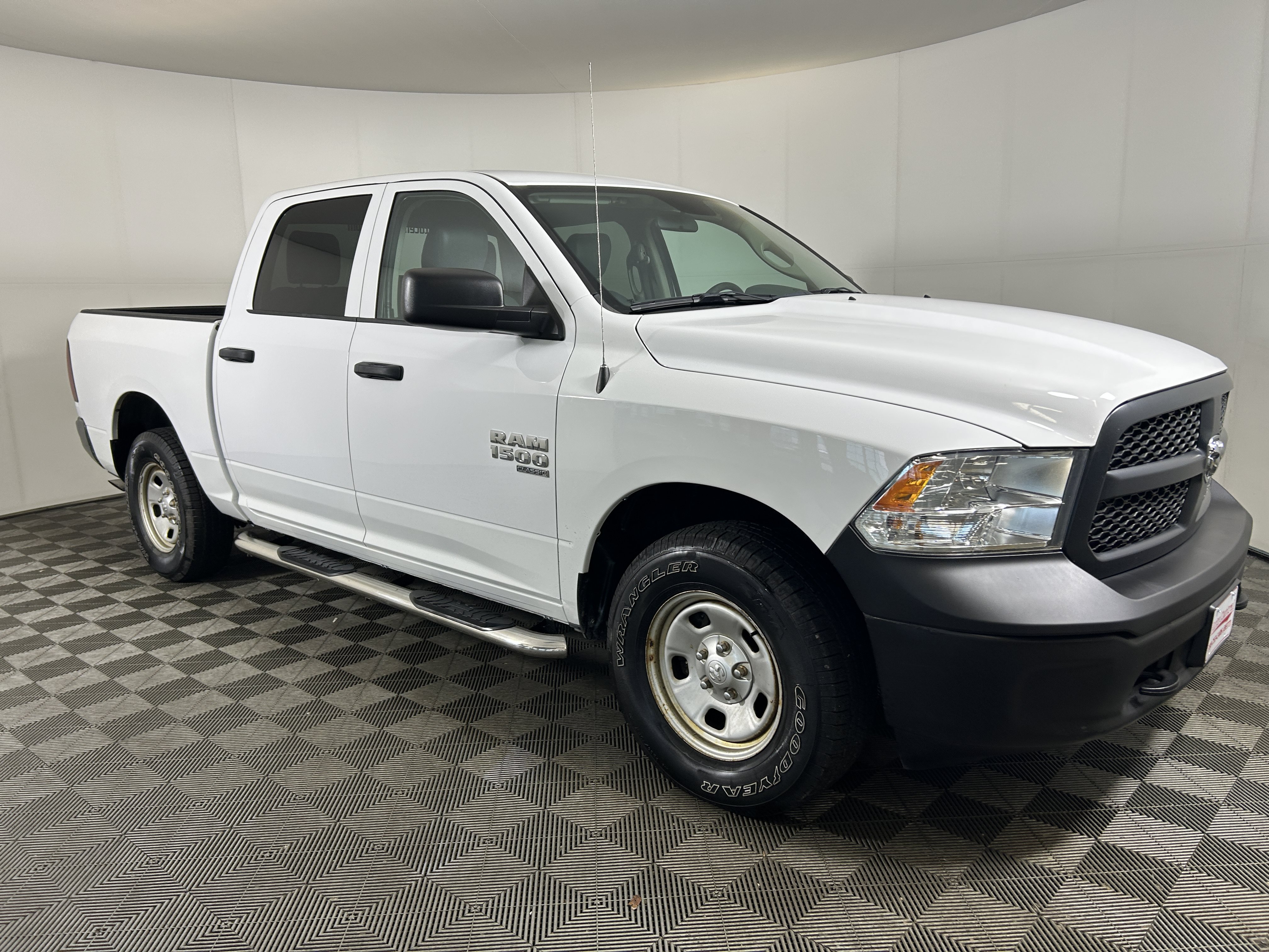 Used 2019 RAM 1500 Tradesman w/ Protection Group AWD/4WD image 3