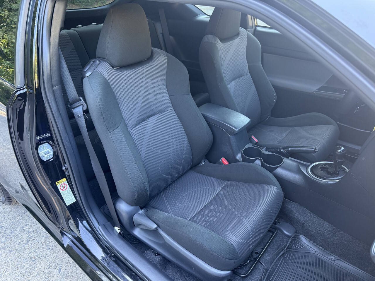 Used 2012 Scion tC FWD image 28