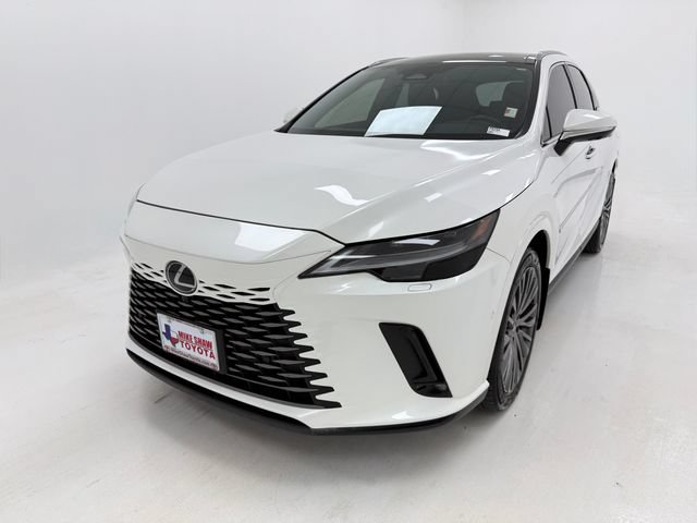 Used 2023 Lexus RX 350 FWD w/ Accessory Package image 4