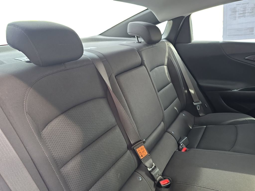 Used 2024 Chevrolet Malibu LT FWD image 18