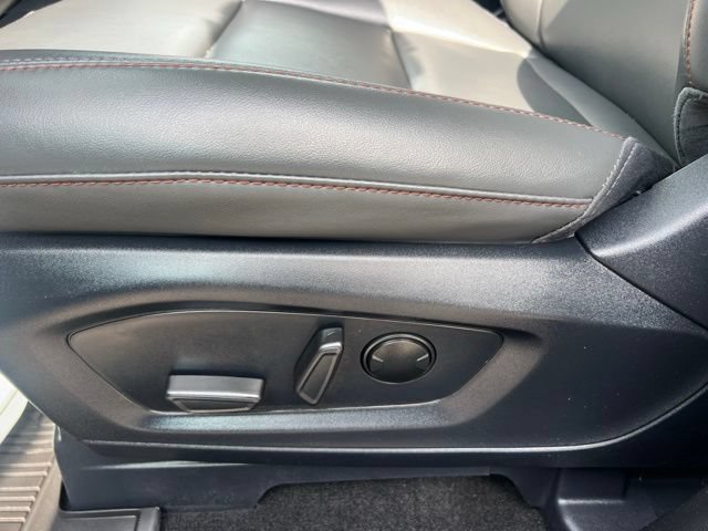 Used 2025 Ford Explorer Active w/ Active Comfort Package AWD/4WD image 24
