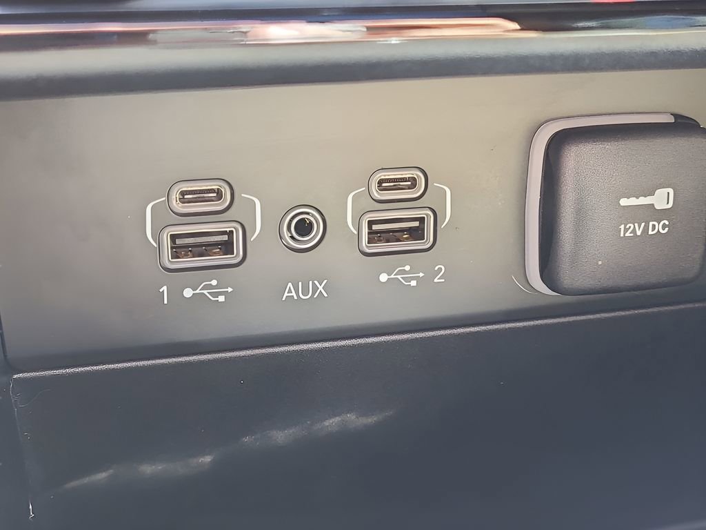 Used 2025 Jeep Grand Cherokee Summit image 31