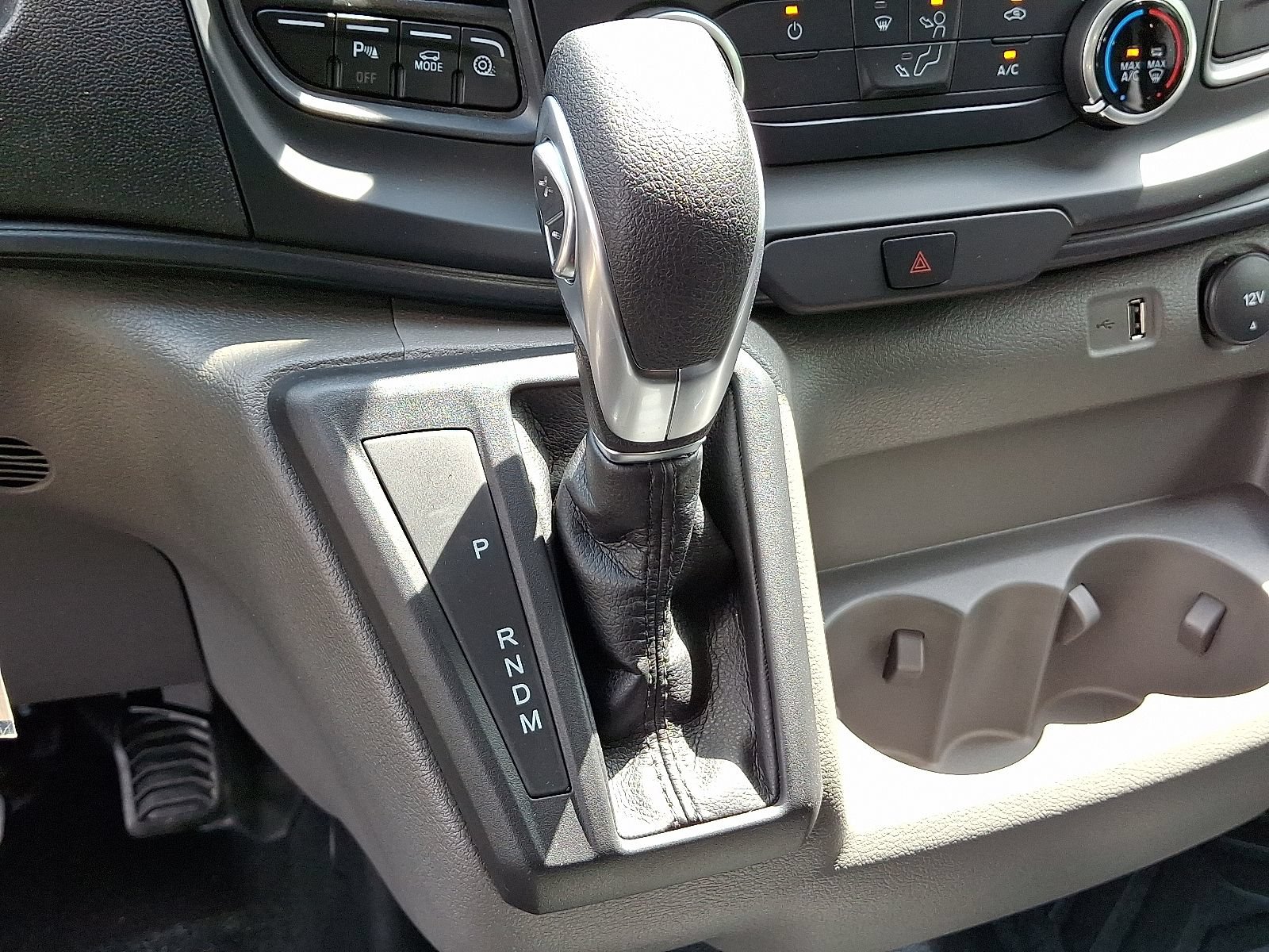 New 2025 Ford Transit 150 Low Roof w/ Load Area Protection Package RWD image 10