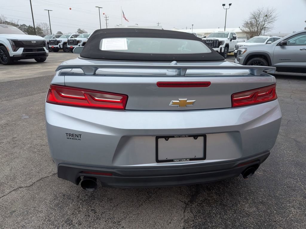 Used 2017 Chevrolet Camaro LT image 4