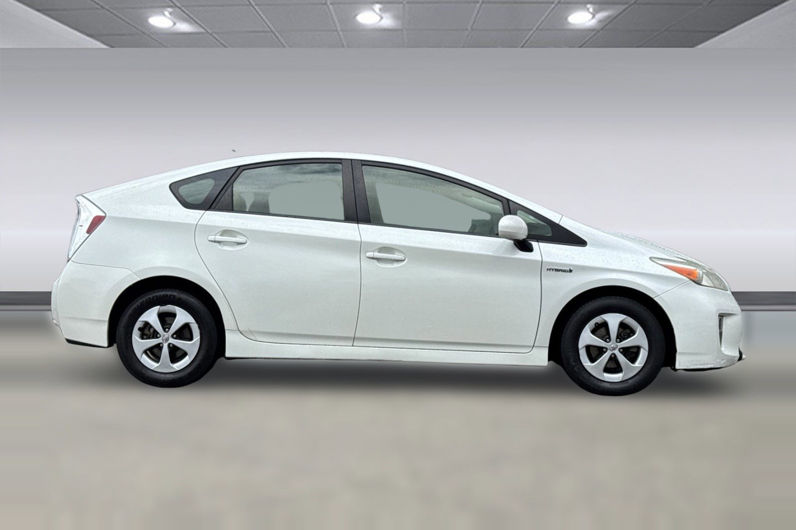 Used 2012 Toyota Prius Three w/ Appearance Pkg image 2