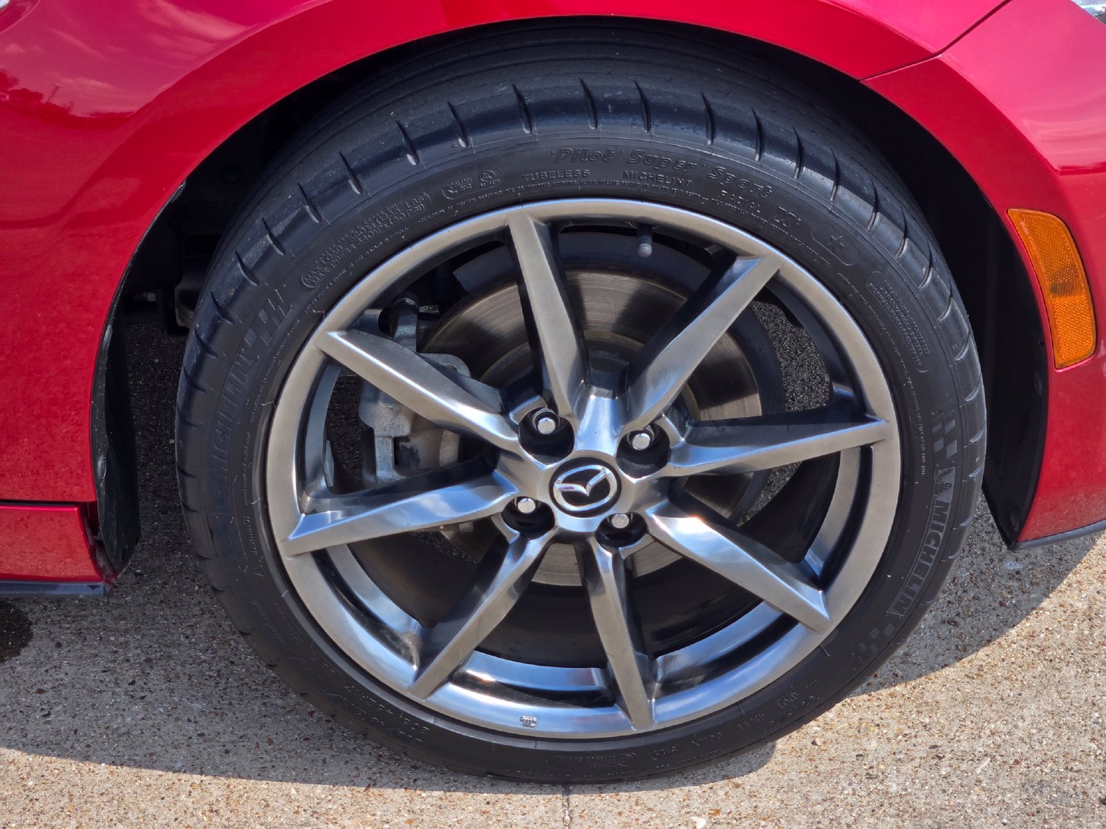Used 2016 MAZDA MX-5 Miata Grand Touring RWD image 7