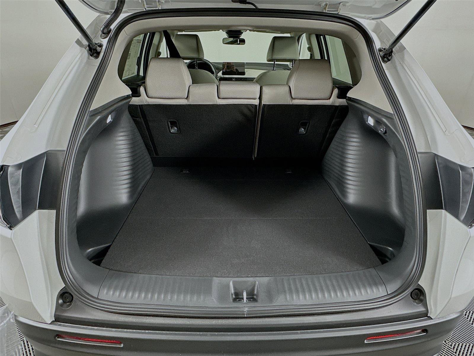 New 2026 Honda HR-V LX image 24