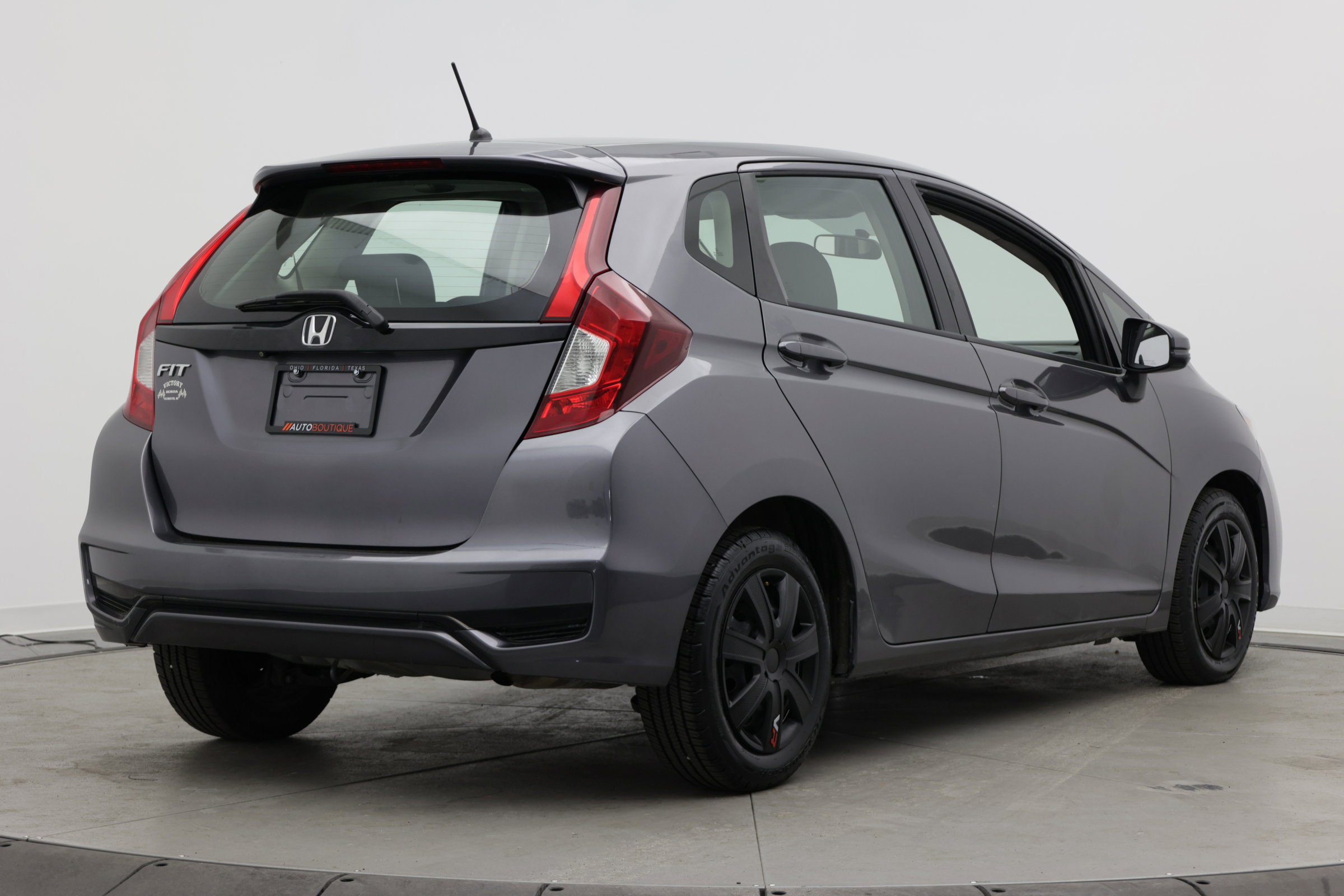 Used 2019 Honda Fit LX image 11