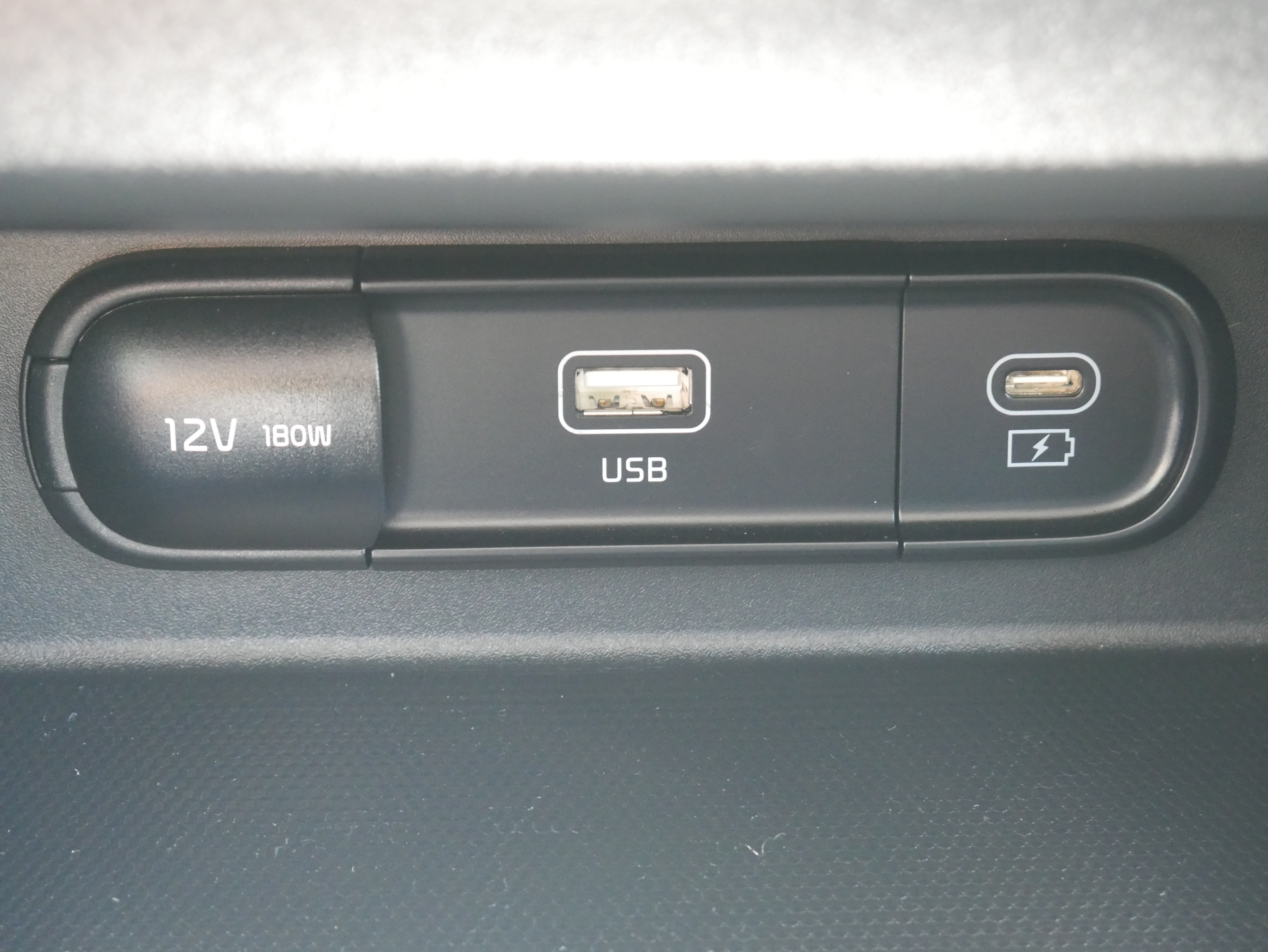 Certified 2025 Kia Seltos X-Line AWD/4WD image 21