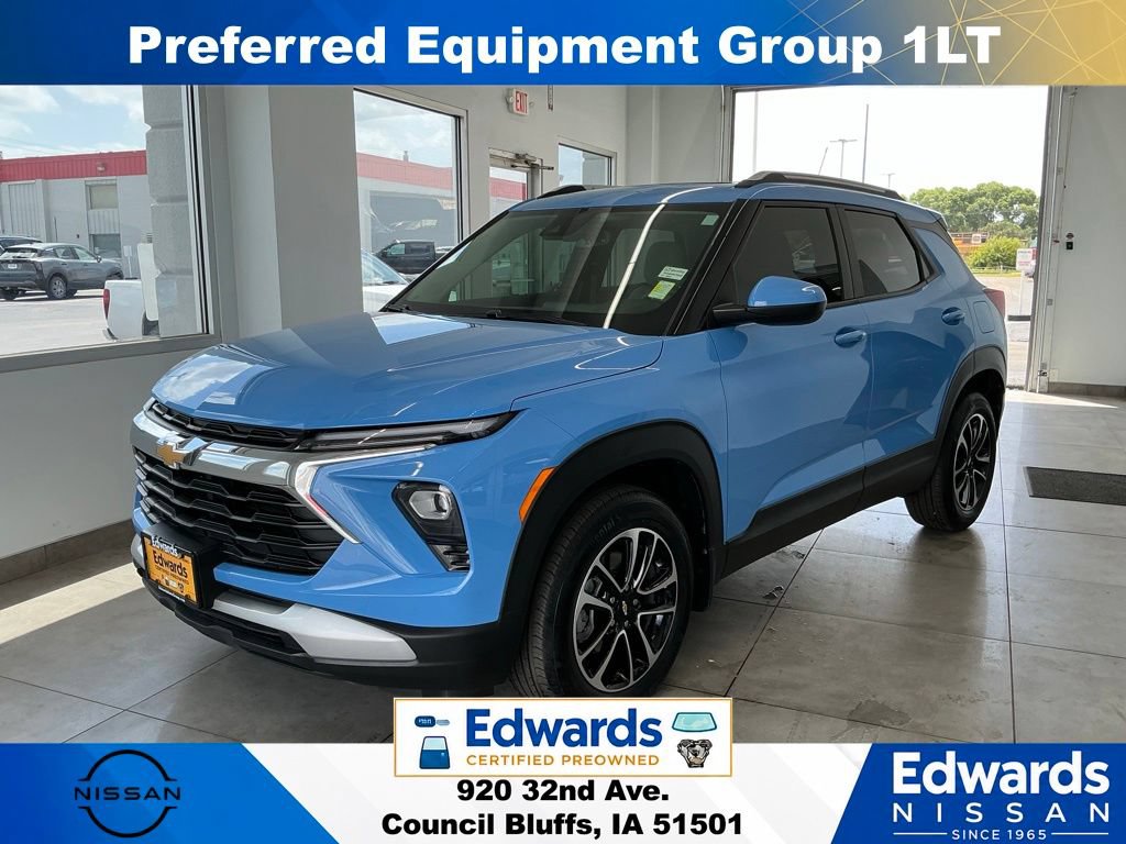 Used 2024 Chevrolet TrailBlazer LT w/ Convenience Package AWD/4WD image 5