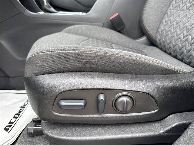 Certified 2024 Chevrolet Equinox LT w/ LPO, Floor Liner Package FWD image 42