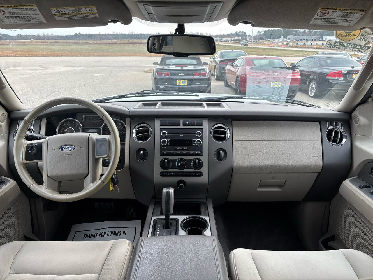 Used 2010 Ford Expedition XLT image 12