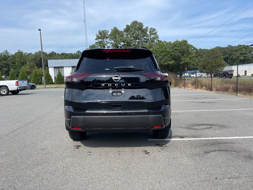 New 2026 Nissan Rogue SV w/ Cold Weather Package image 5