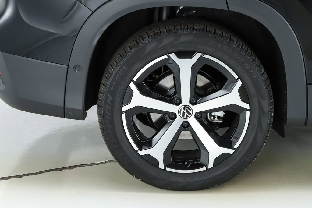 New 2026 Volkswagen Tiguan SE image 51