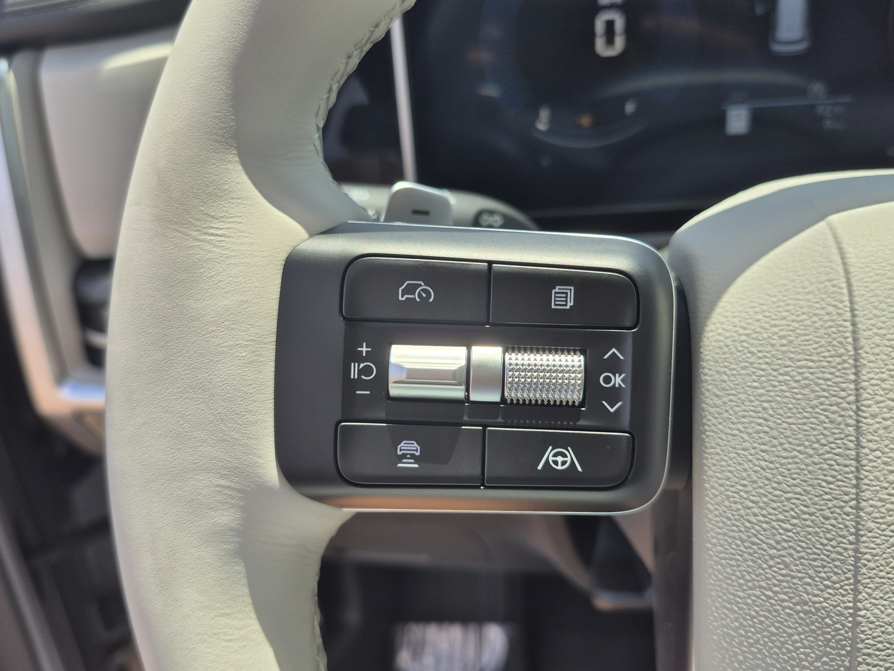 New 2027 Hyundai Santa Fe SE FWD image 31