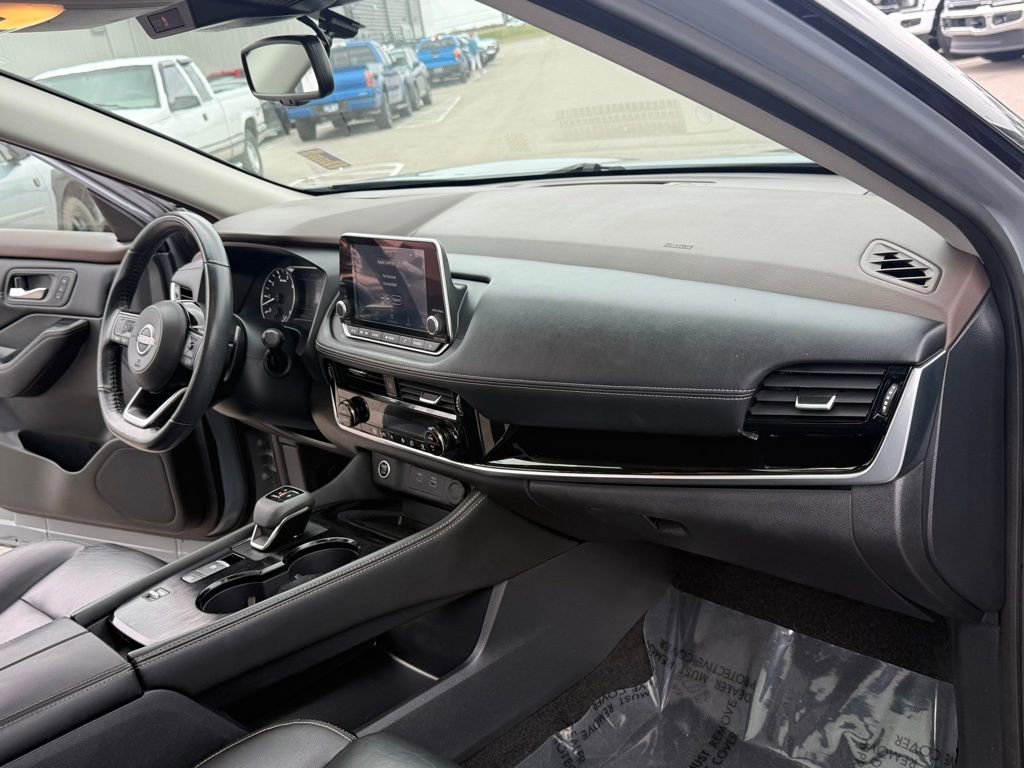 Used 2023 Nissan Rogue SL image 21
