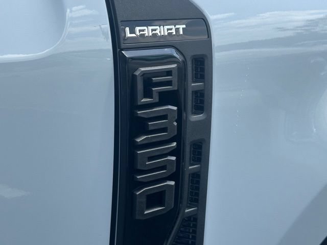 New 2026 Ford F350 Lariat w/ Black Appearance Package AWD/4WD image 33