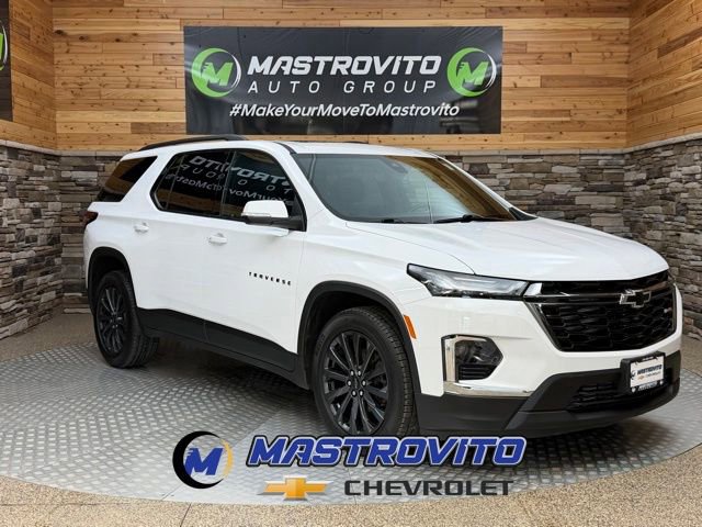 Used 2023 Chevrolet Traverse RS