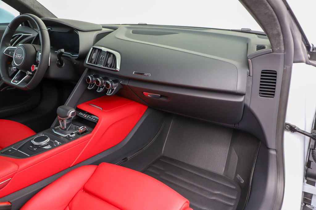 Used 2023 Audi R8 V10 performance RWD image 41