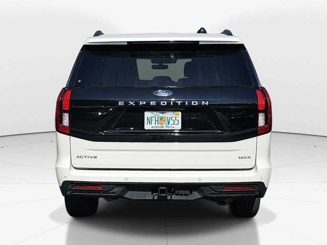Used 2025 Ford Expedition Max Active RWD image 4