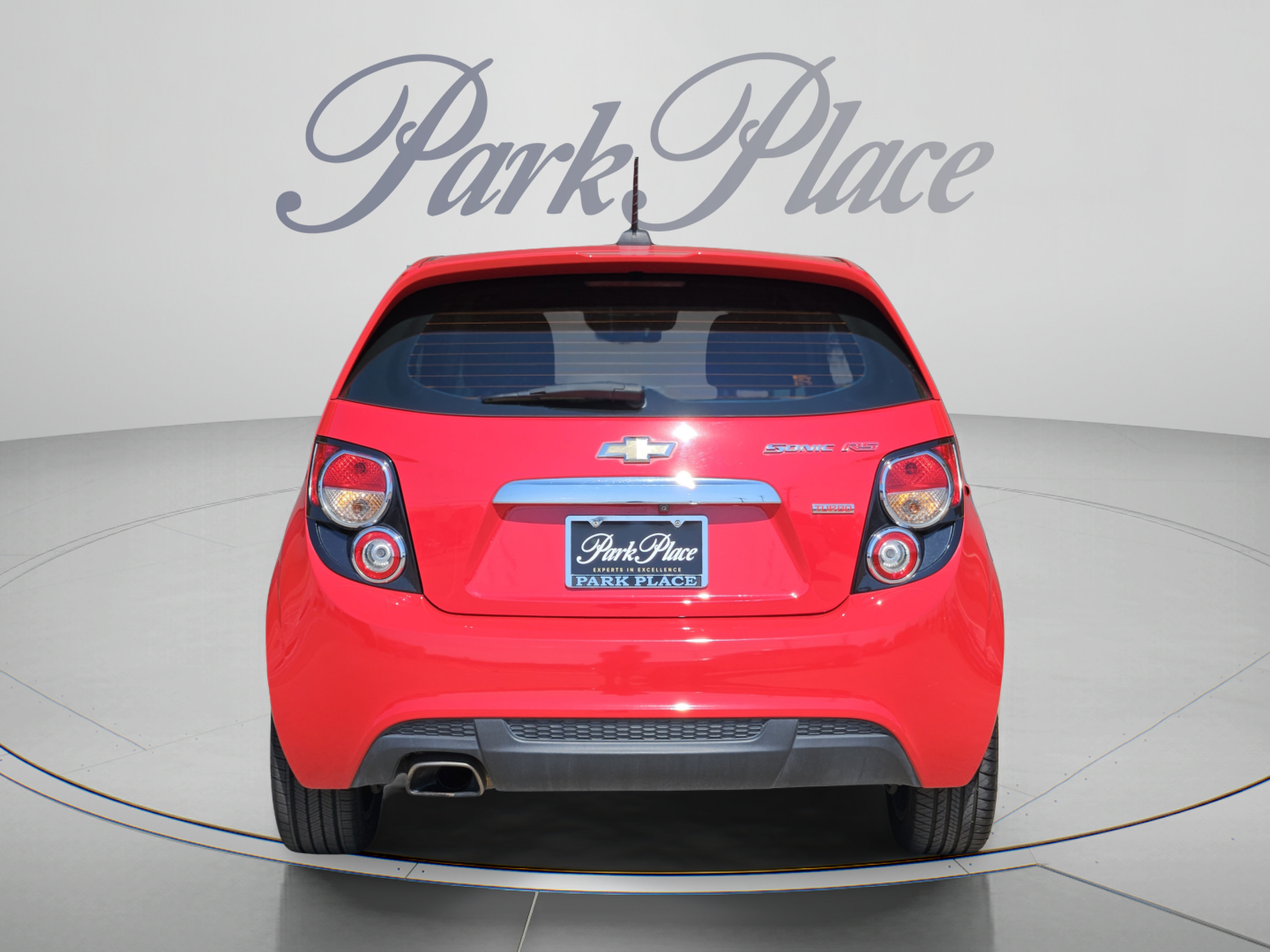 Used 2015 Chevrolet Sonic RS w/ Advanced Safety Package FWD image 4