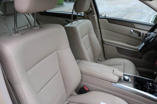 Used 2014 Mercedes-Benz E 350 Sedan image 20