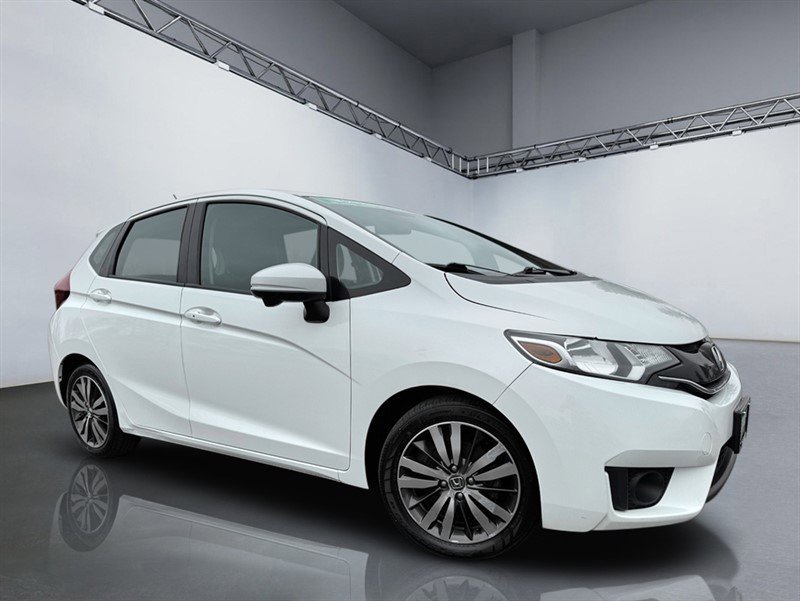 Used 2015 Honda Fit EX image 25