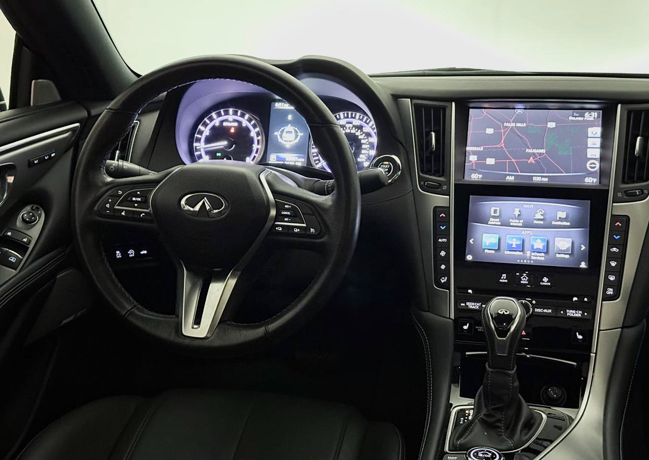Used 2017 INFINITI Q60 2.0t w/ Premium Plus Package 2.0T AWD/4WD image 27