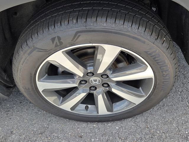 Used 2024 Honda Pilot Elite image 11