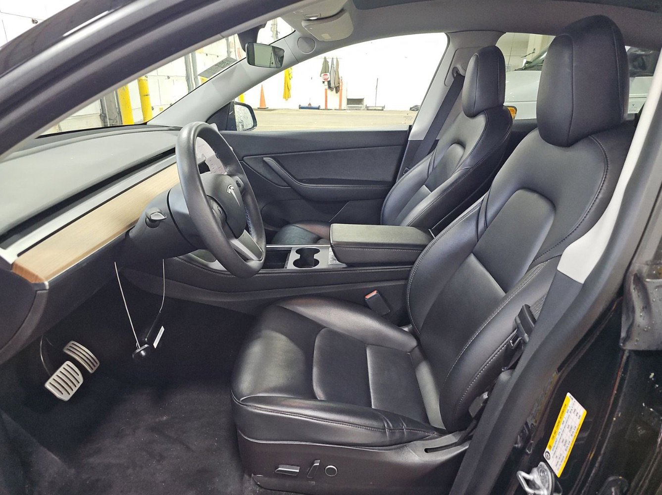 Used 2022 Tesla Model Y Performance AWD/4WD image 7