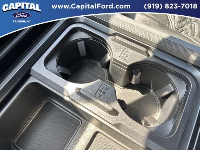 New 2026 Ford F250 Lariat w/ Black Appearance Package AWD/4WD image 32