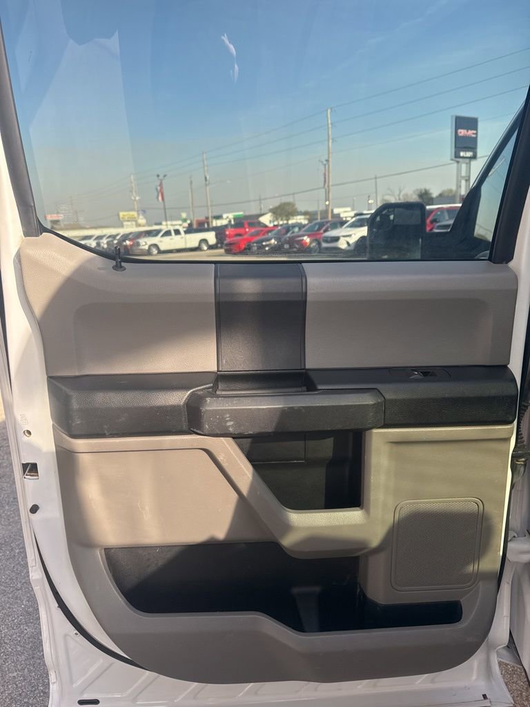 Used 2017 Ford F150 XL w/ Equipment Group 101A Mid image 11