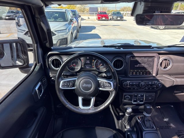 Used 2020 Jeep Wrangler Unlimited Sahara image 21