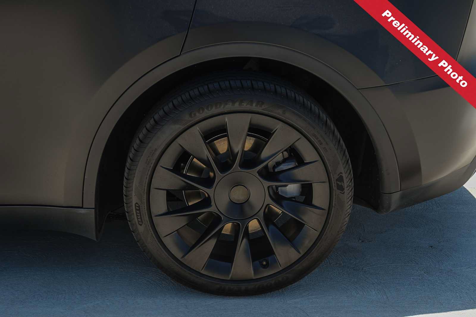 Used 2023 Tesla Model Y Long Range AWD/4WD image 11