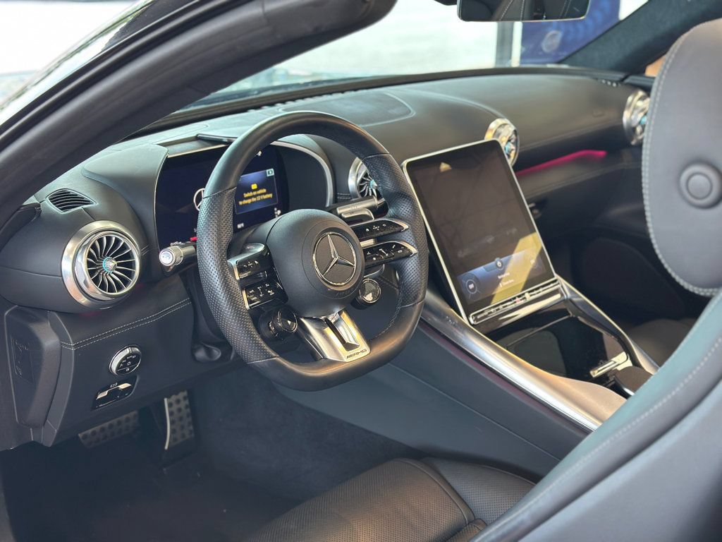 Used 2022 Mercedes-Benz SL 55 AMG 4MATIC image 14