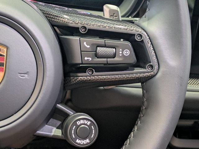 Used 2026 Porsche Cayenne GTS AWD/4WD image 24