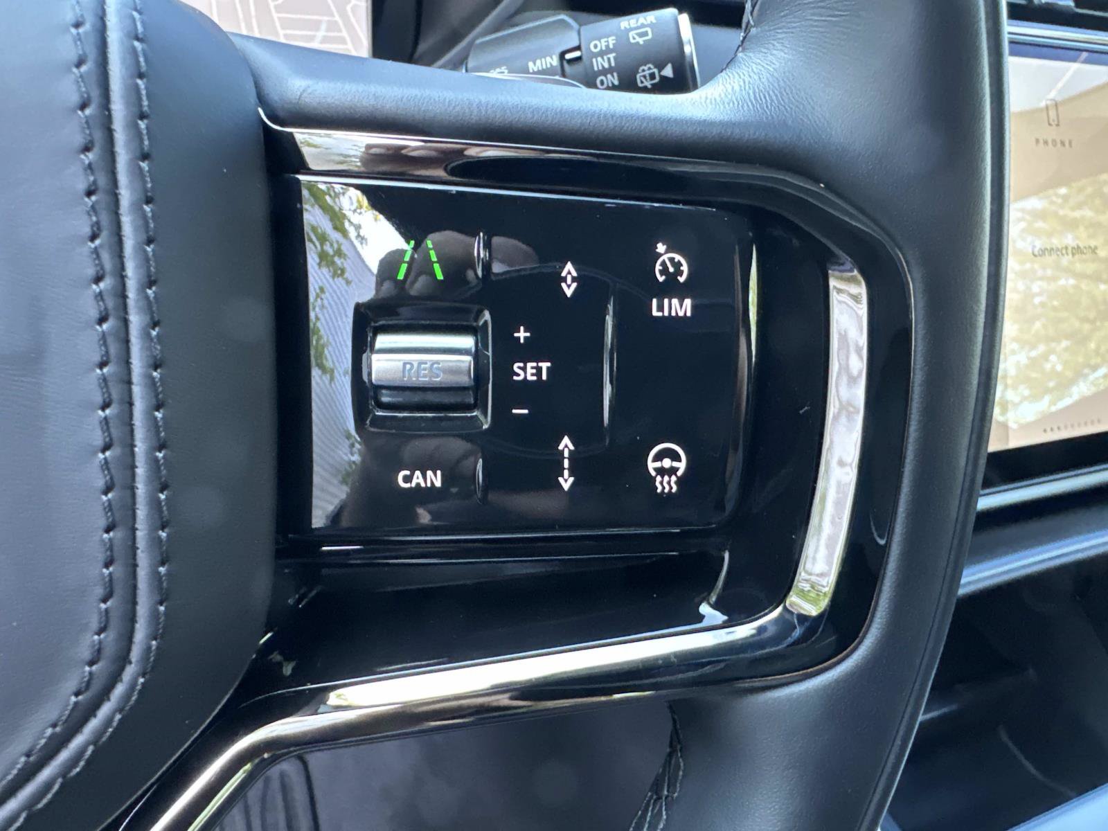 Certified 2026 Land Rover Range Rover Velar S AWD/4WD image 30