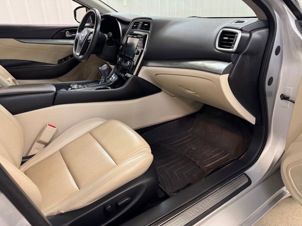 Used 2016 Nissan Maxima 3.5 SL image 25