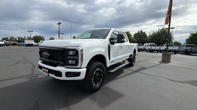 New 2026 Ford F250 Lariat w/ Tremor Off-Road Package
