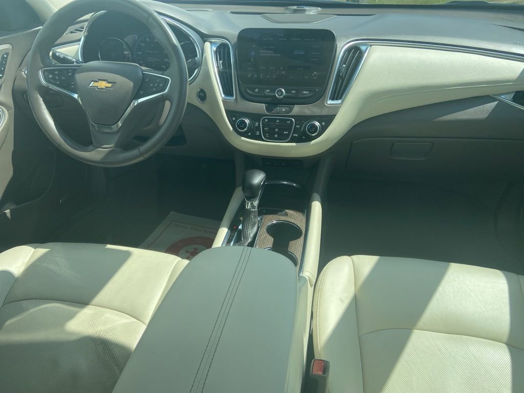 Used 2024 Chevrolet Malibu LT FWD image 7