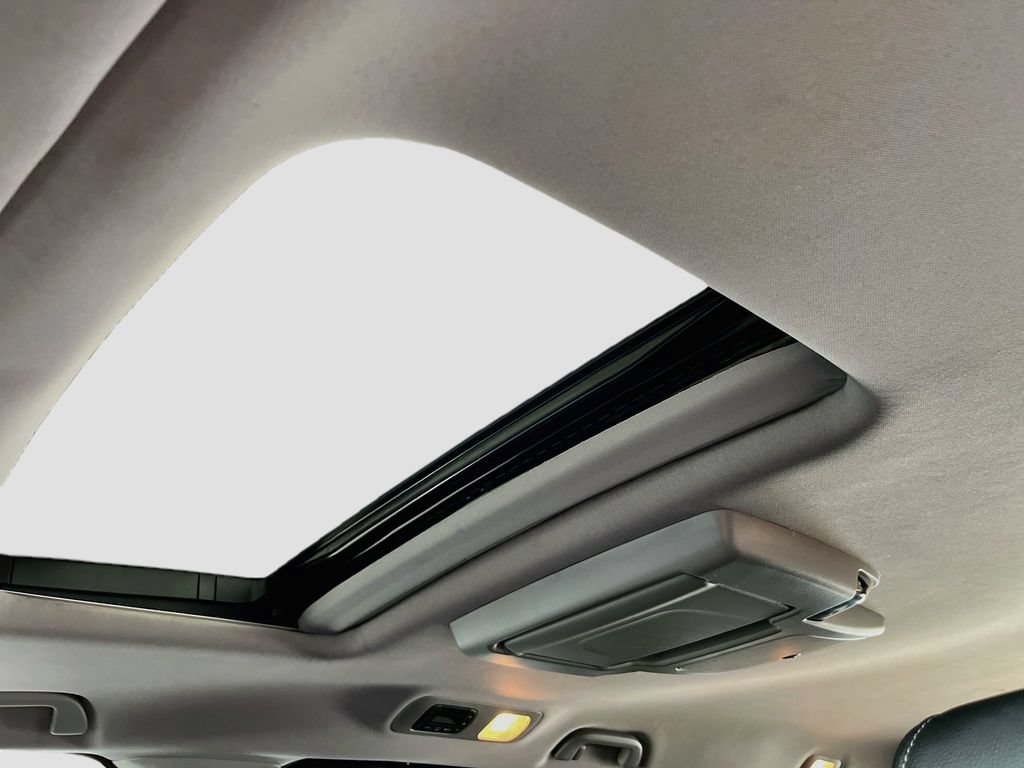 Used 2022 Honda Odyssey Touring image 22